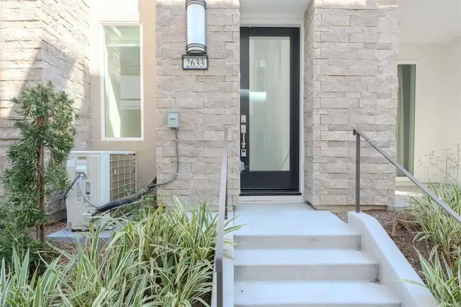 2633 Everly Dr, San Diego, CA 92108 - #2
