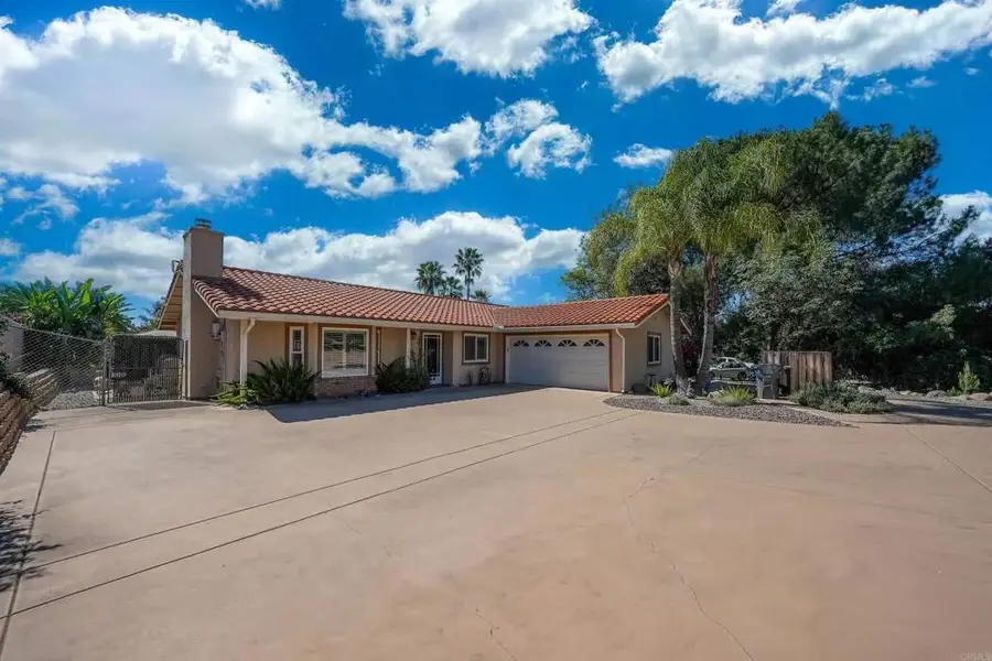 24363 Del Amo Road, Ramona, CA 92065 - #2