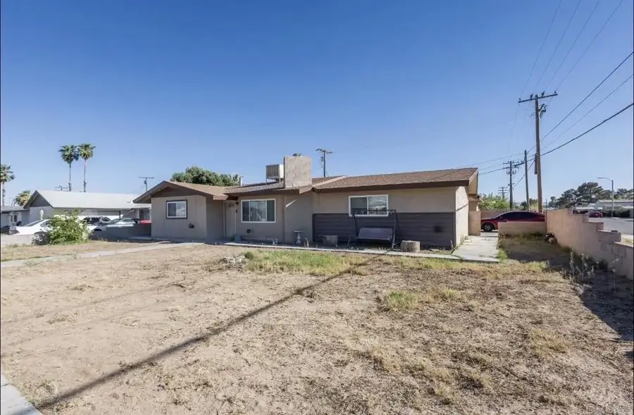 249 W Graaf Avenue, Ridgecrest, CA 93555 - #3