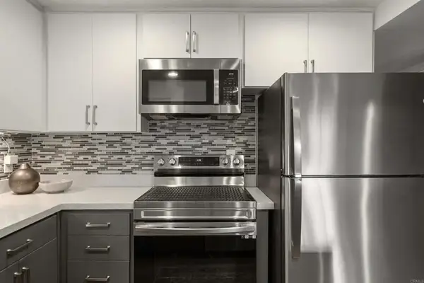 475 N Midway Drive #117, Escondido, CA 92027