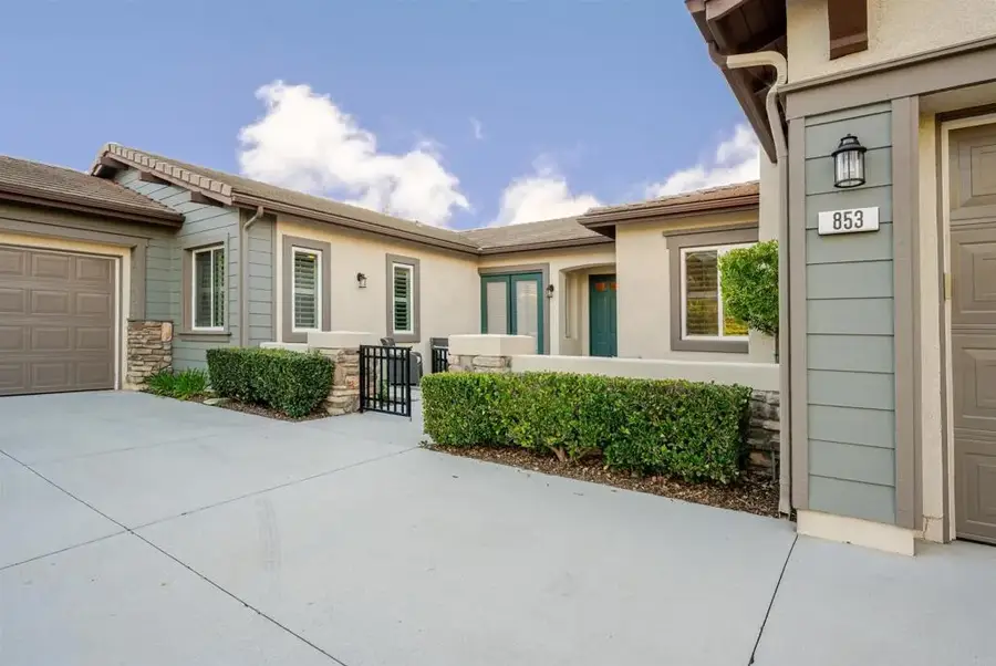 853 Hidden View Lane, Escondido, CA 92027 - #3