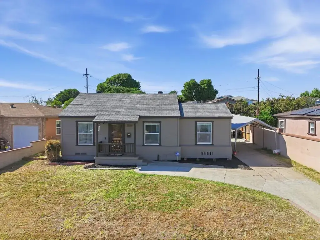 5260 La Paz Drive, San Diego, CA 92114 - #1