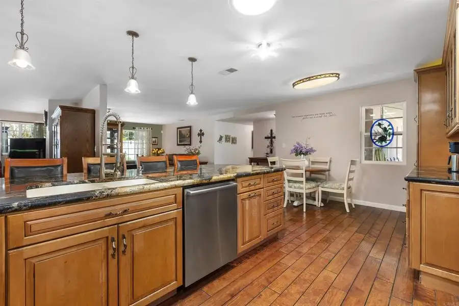 1650 Queenston Drive, Escondido, CA 92027 - #2