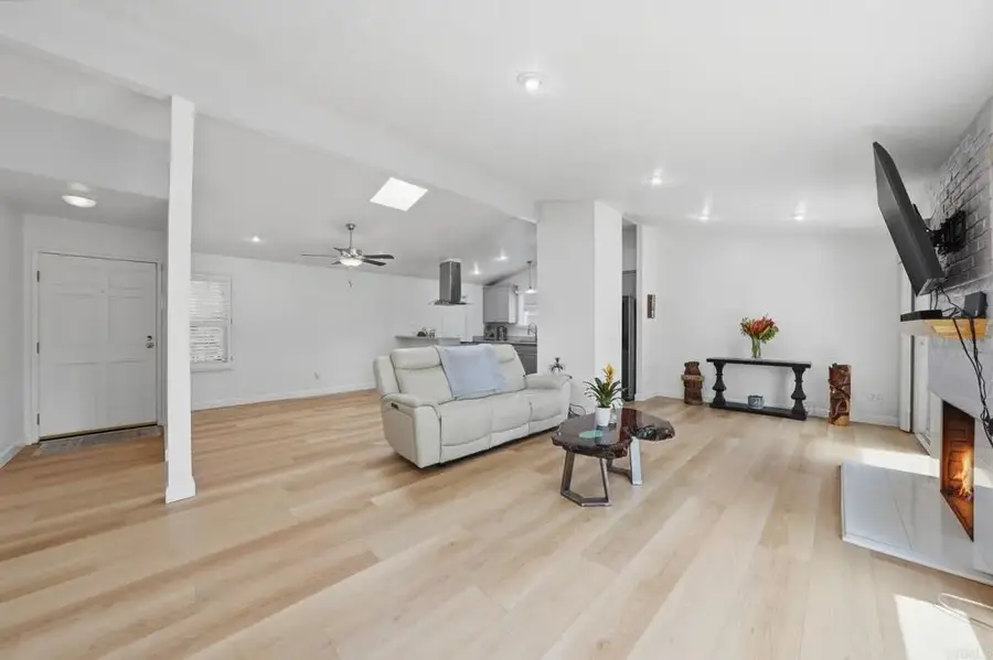 4613 Rainier Avenue, San Diego, CA 92120 - #3