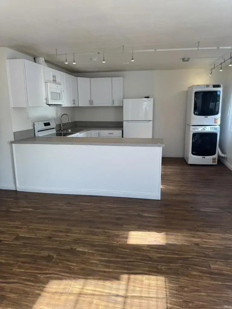 1212 Azusa Street, San Diego, CA 92110 - #3