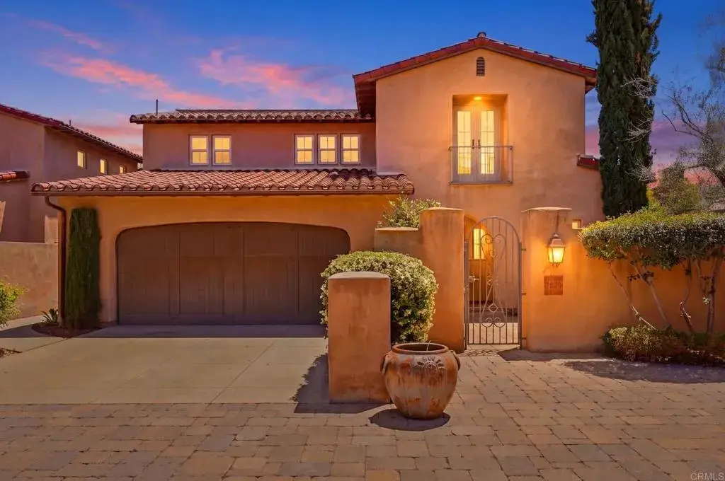7929 Entrada De Luz East, San Diego, CA 92127 - #1