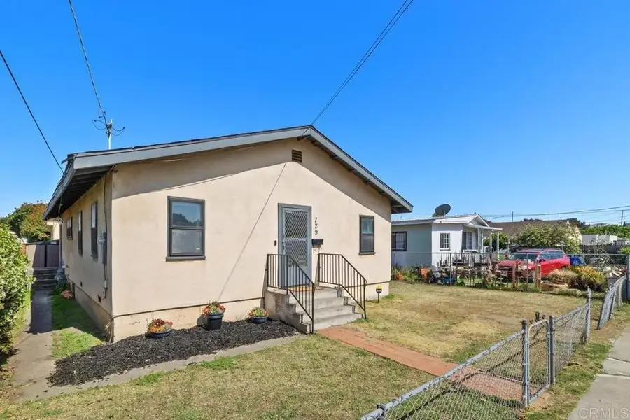 729 S 33rd Street, San Diego, CA 92113 - #2