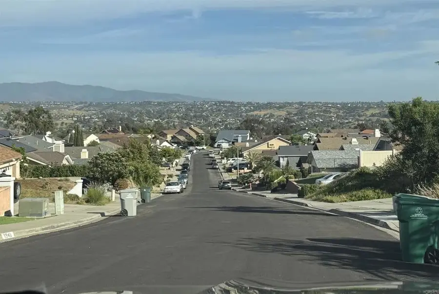 1597 Seabrook Ln, San Diego, CA 92139 - #2