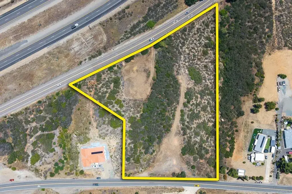 196 Arnold Way, Alpine, CA 91901 - #1