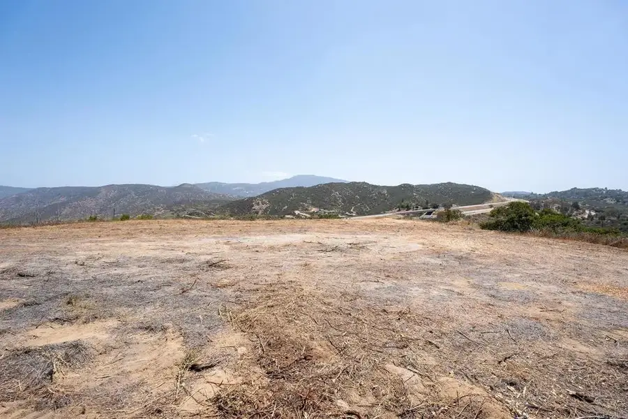 196 Arnold Way, Alpine, CA 91901 - #3