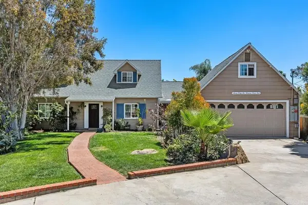746 Sunrise Drive East, Vista, CA 92084