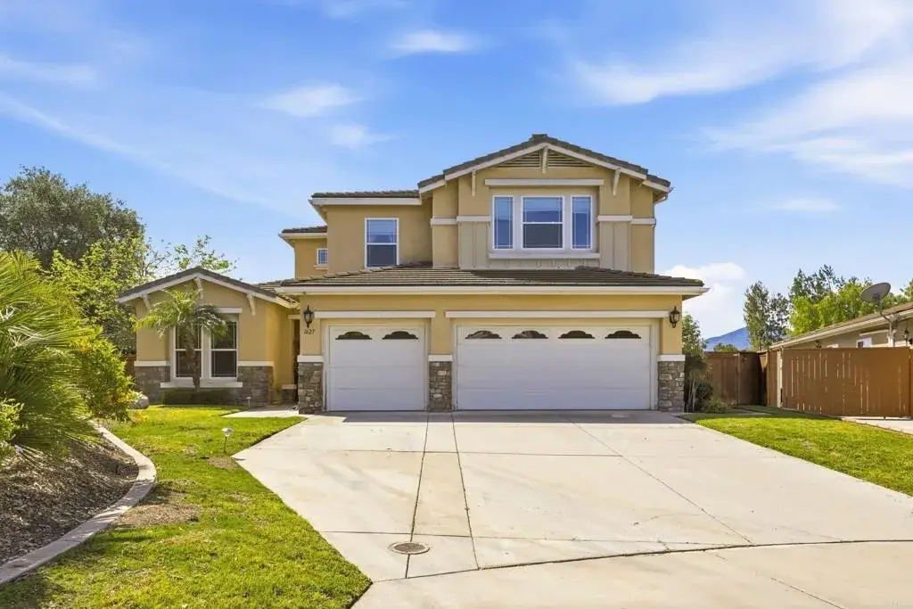 1627 Stonehaven Court, El Cajon, CA 92019 - #1
