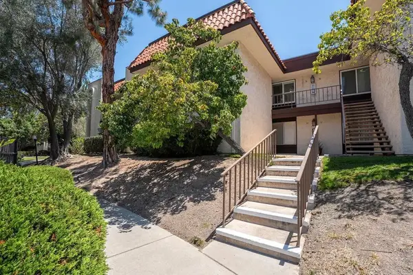 6878 Navajo Rd #36, San Diego, CA 92119