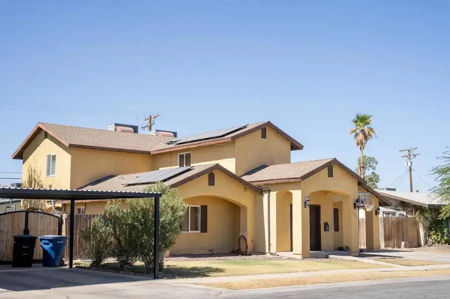 1561 W Heil Avenue, El Centro, CA 92243 - #2