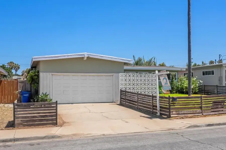 330 Donax Avenue, Imperial Beach, CA 91932 - #3