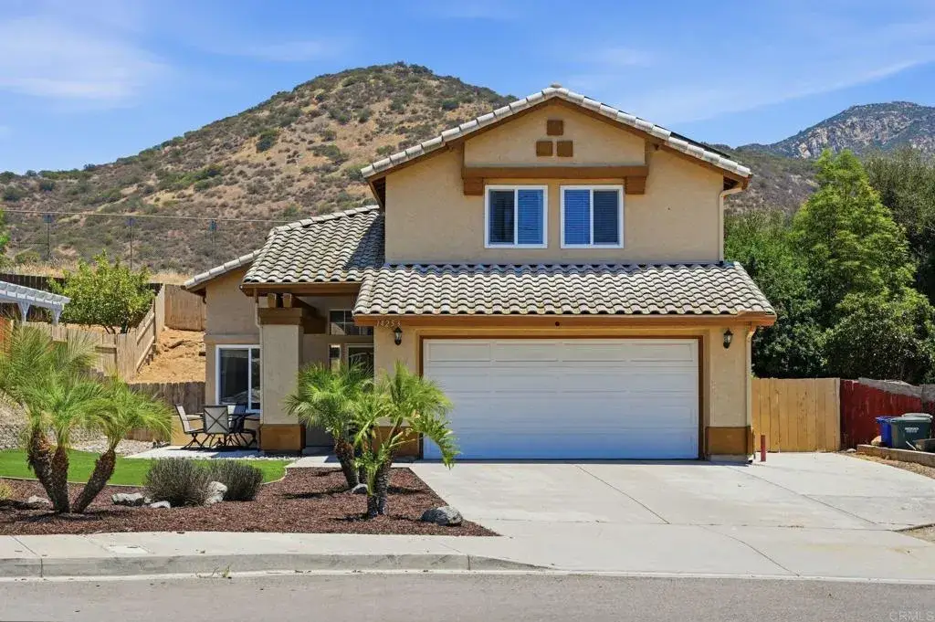 14253 Legacy Ln, El Cajon, CA 92021 - #1