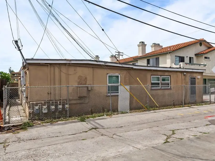 4669 Felton Street, San Diego, CA 02116 - #2