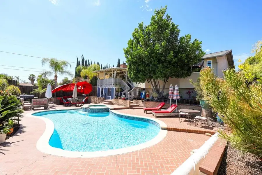 11071 El Nopal, Lakeside, CA 92040 - #2