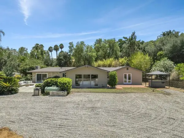 3131 Summit Drive, Escondido, CA 92025