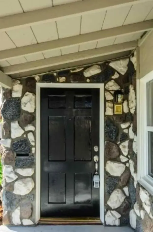 222 Los Alamos, San Diego, CA 92114