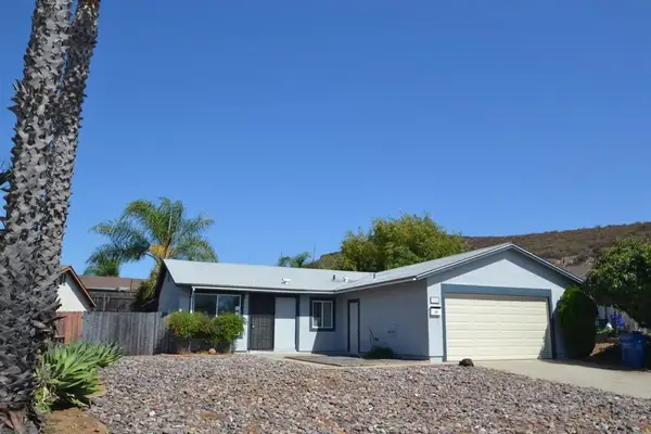 9925 Los Ranchitos Rd, Santee, CA 92071