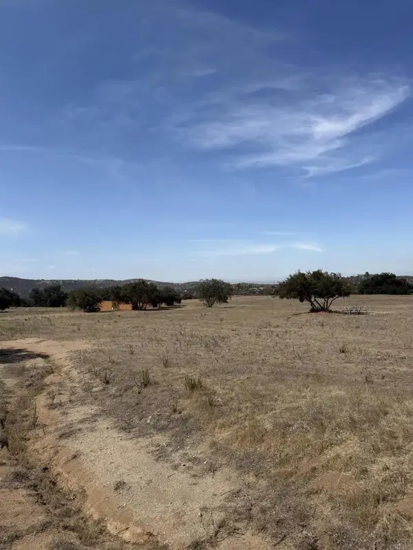 Harris Ranch Rd, Potrero, CA 91963