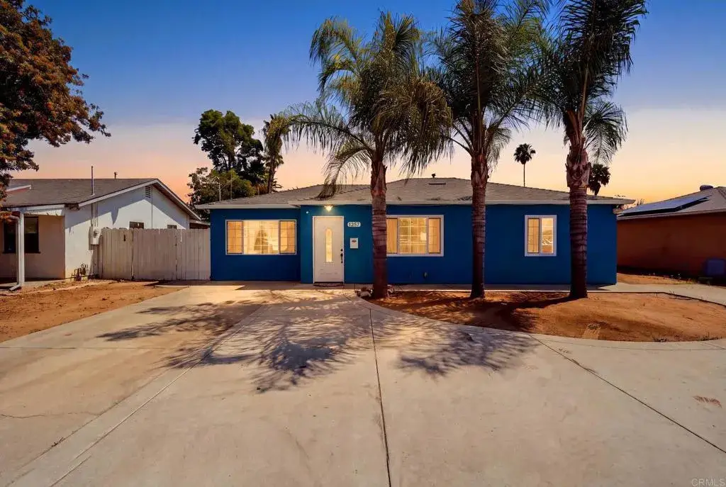 1257 E Lexington Avenue, El Cajon, CA 92019 - #1