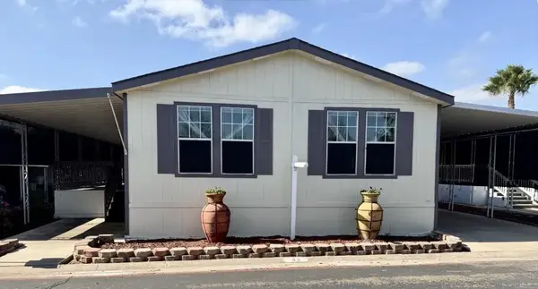 8301 Mission Gorge #42, Santee, CA 92071