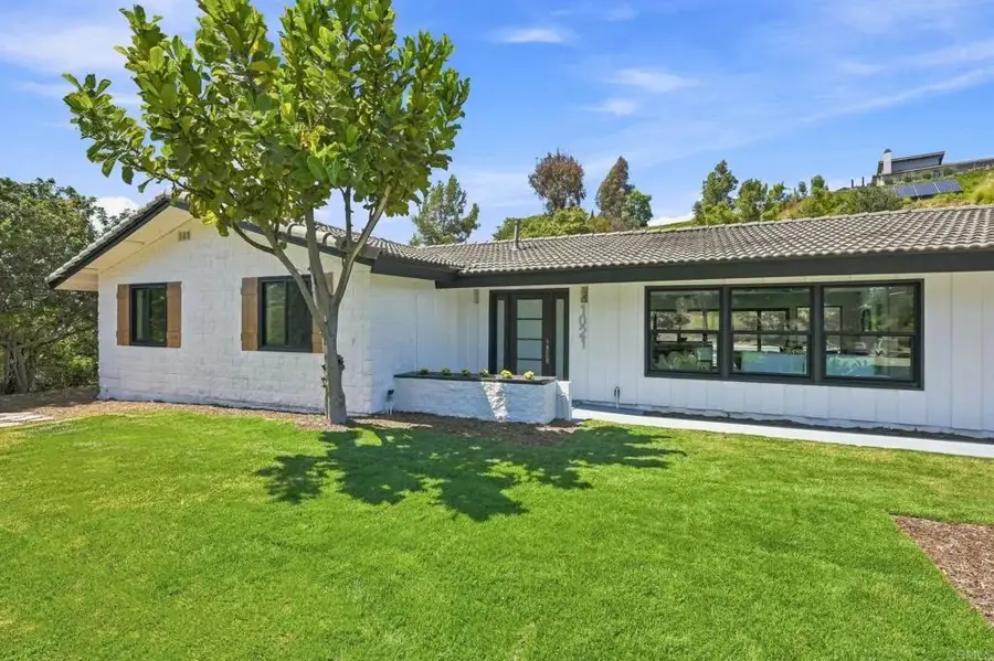 1021 Calle Escarpada, Bonita, CA 91902 - #2