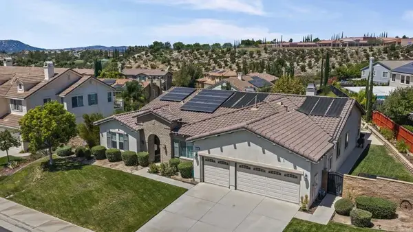 33982 Baystone Street, Temecula, CA 92592