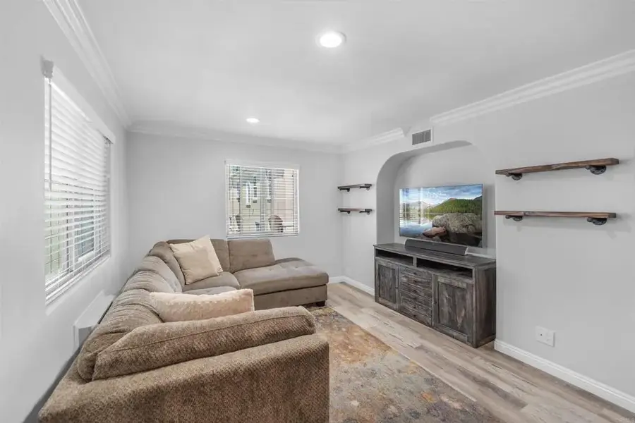 2752 B Street #212, San Diego, CA 92102 - #2