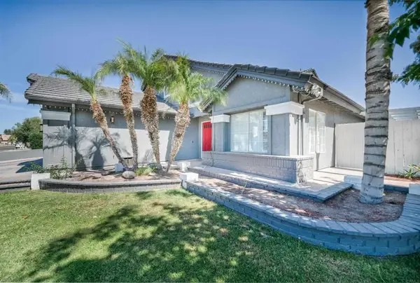 2499 Sandalwood Dr, El Centro, CA 92243