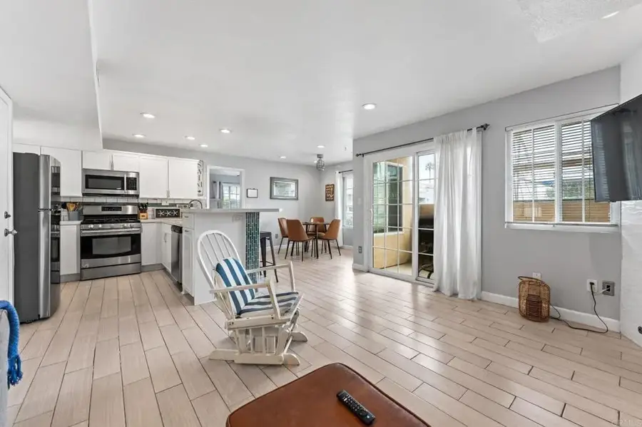 207 Elkwood Avenue, Imperial Beach, CA 91932 - #2