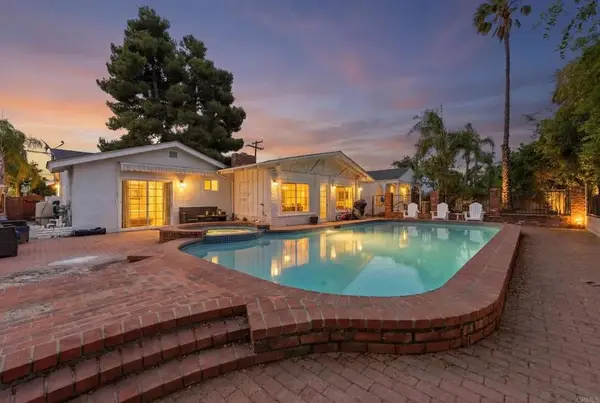 6200 Veemac Avenue, La Mesa, CA 91942