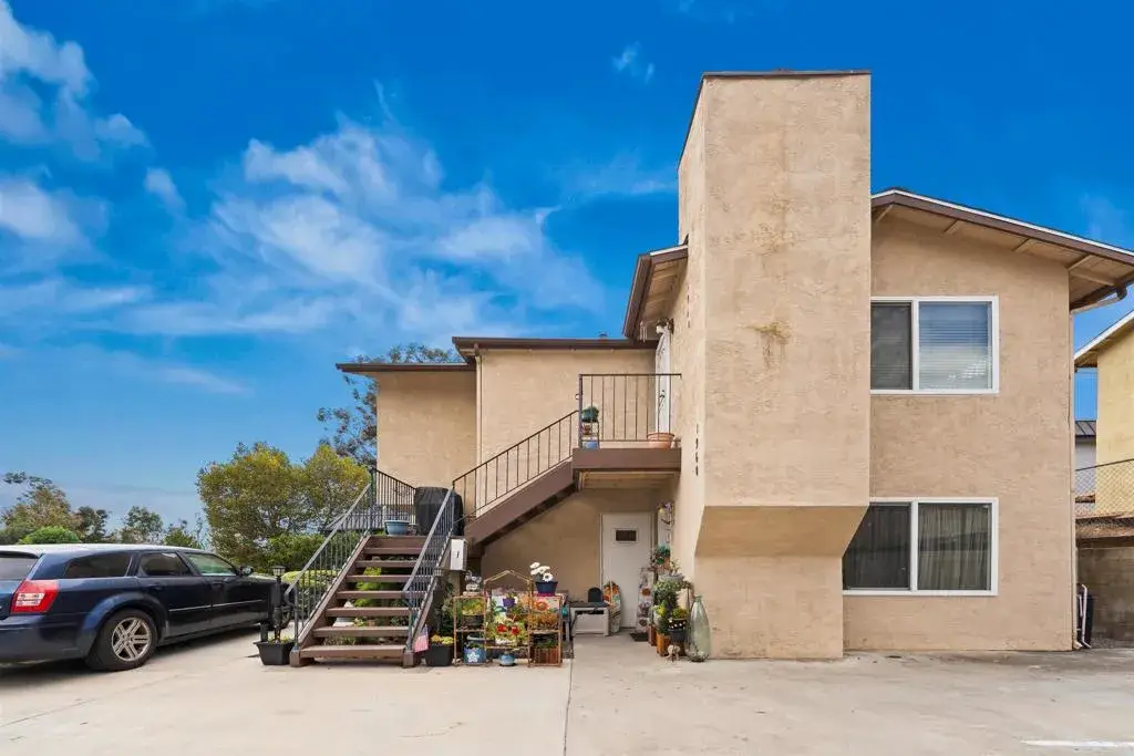 1960 Arnold Way, Alpine, CA 91901 - #1