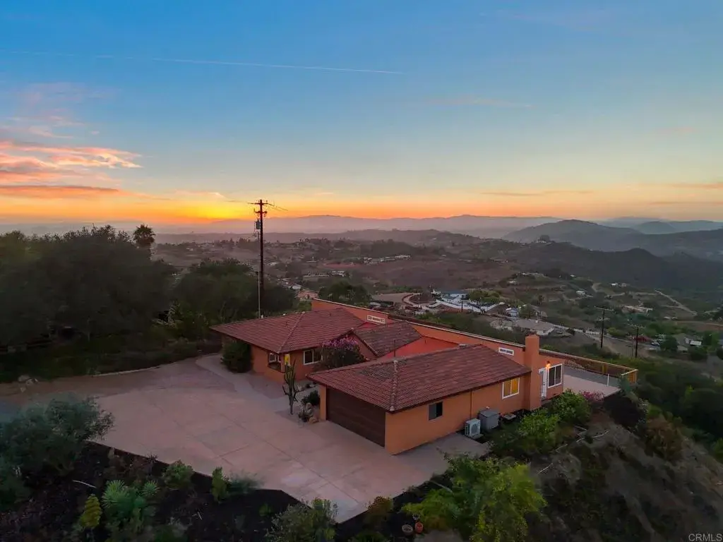 30603 Roadrunner, Valley Center, CA 92082 - #1