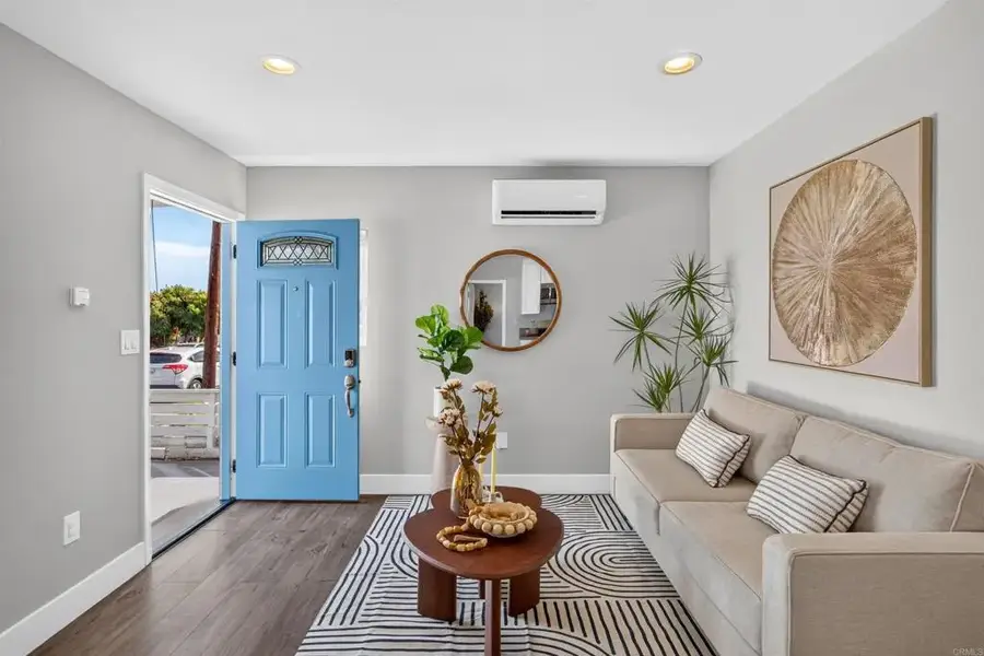 264 S 39th Street, San Diego, CA 92113 - #2