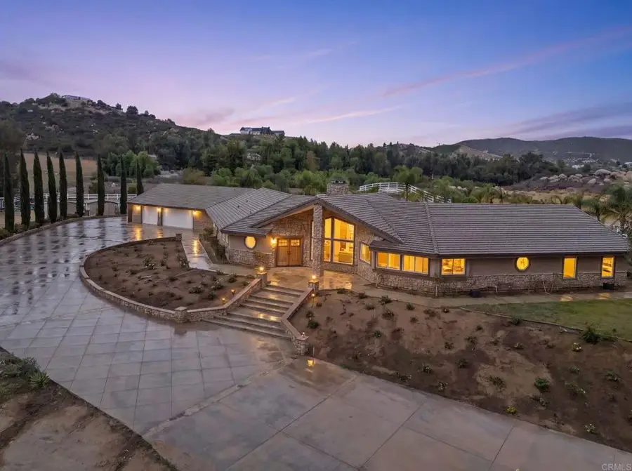 37789 Avenida La Cresta, Murrieta, CA 92562 - #2
