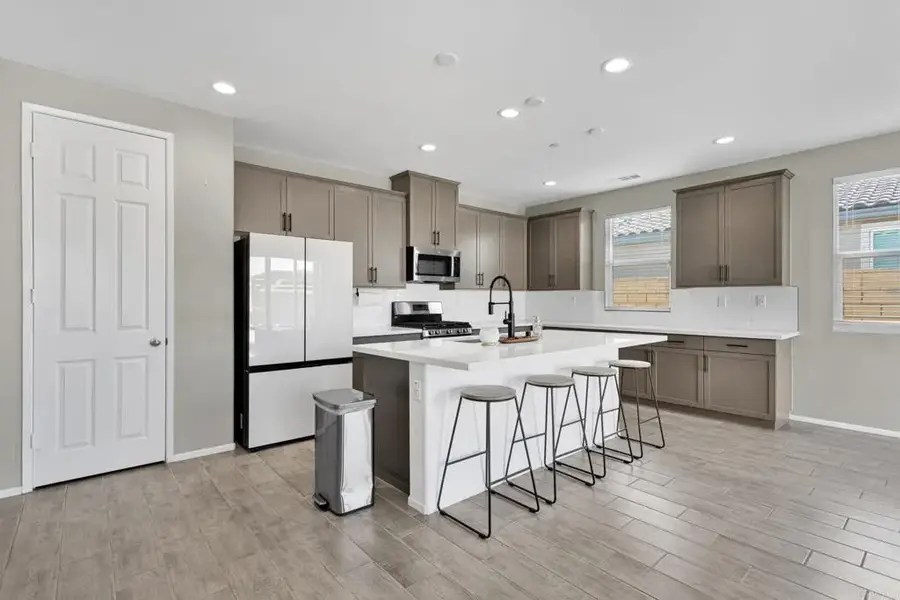 11912 Olivine Road, Victorville, CA 92392 - #2