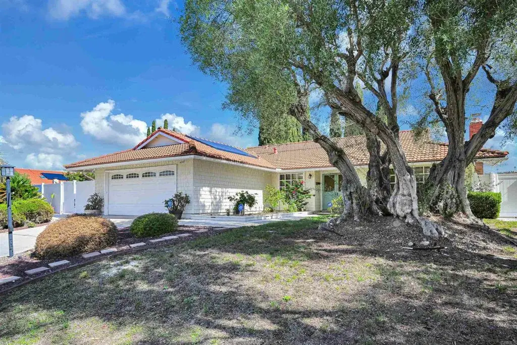 17395 Frondoso Dr, San Diego, CA 92128 - #1