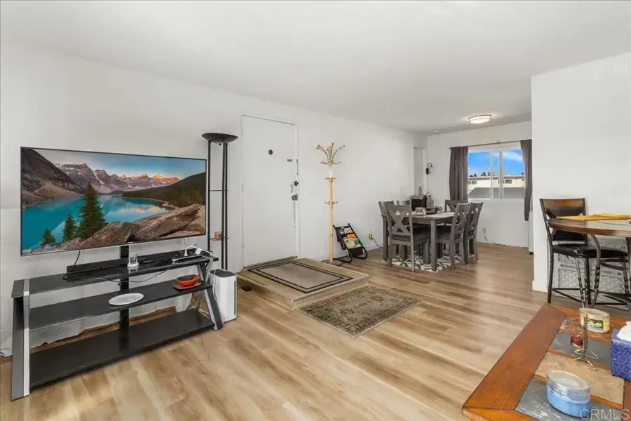 573 Park Way #6, Chula Vista, CA 91910 - #2