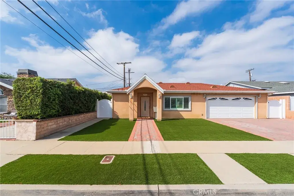 18405 Delia Ave, Torrance, CA 90504 - Image #1