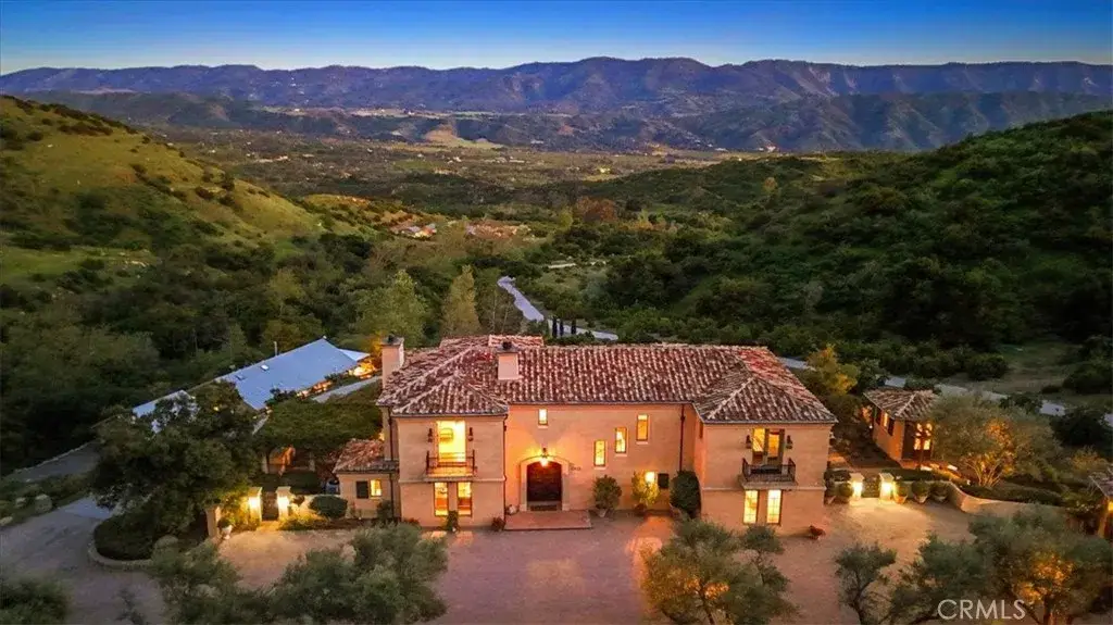 2835 Hermitage Road, Ojai, CA 93023 - #1