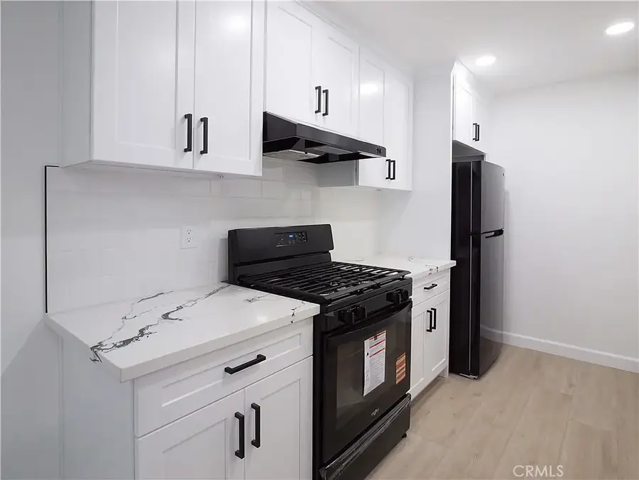 20561 S Vermont #7, Torrance, CA 90502 - Image #2