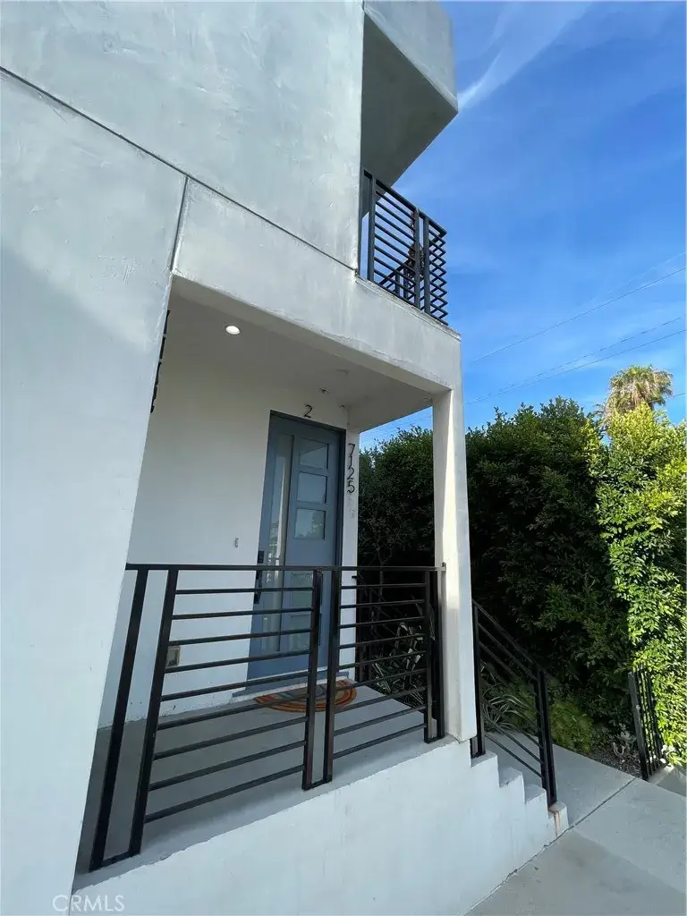 7125 S La Cienega, Los Angeles, CA 90045 - #2