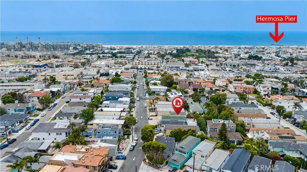 1049 3rd Street, Hermosa Beach, CA 90254 - #1