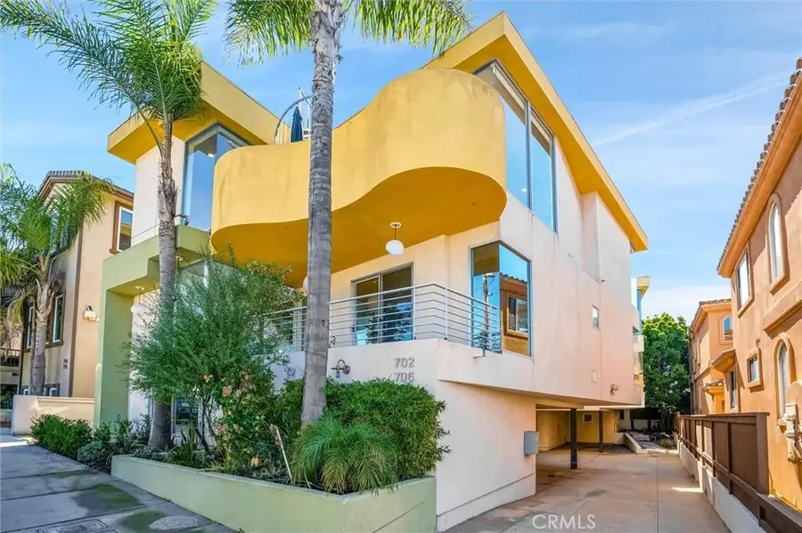 702 10th, Hermosa Beach, CA 90254 - #3