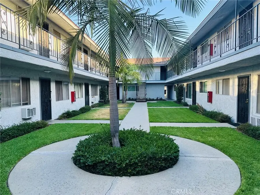 2890 E Artesia #42, Long Beach, CA 90805 - #3
