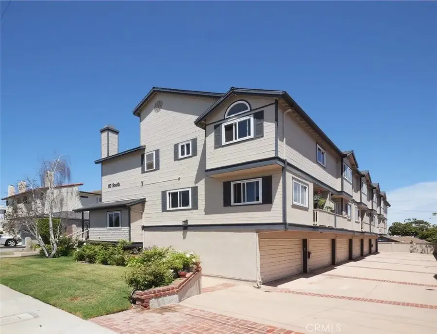 110 S Prospect Avenue #6, Redondo Beach, CA 90277 - #3