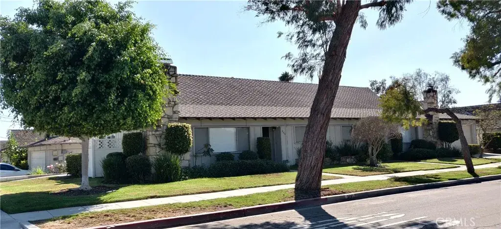 200 W 37th, Long Beach, CA 90807 - #1